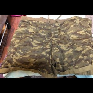 Camo Women's Shorts